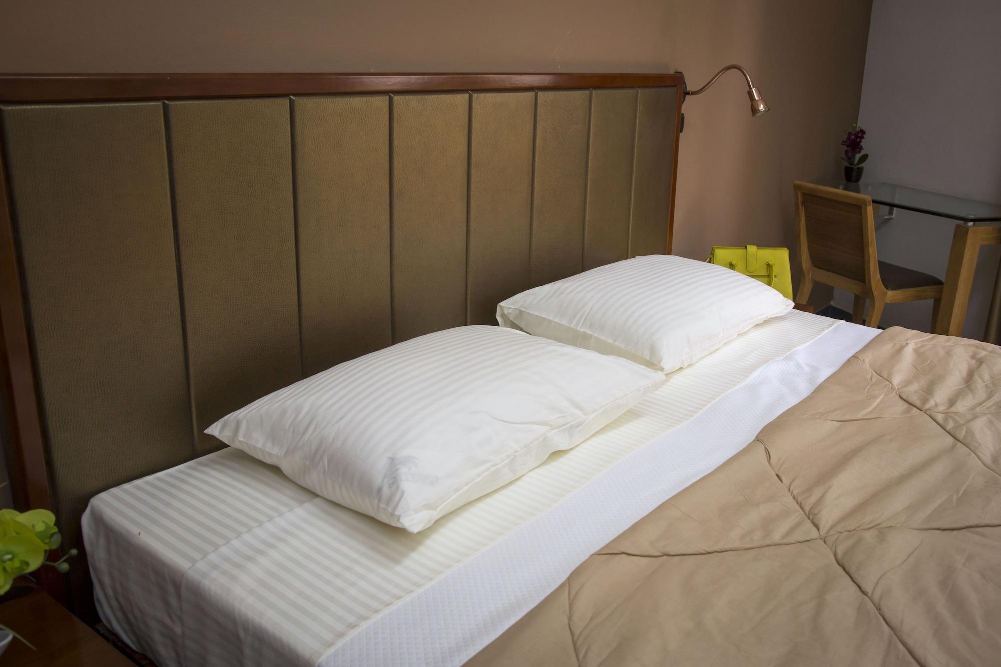 Wakola Hotel Fass Дакар Экстерьер фото