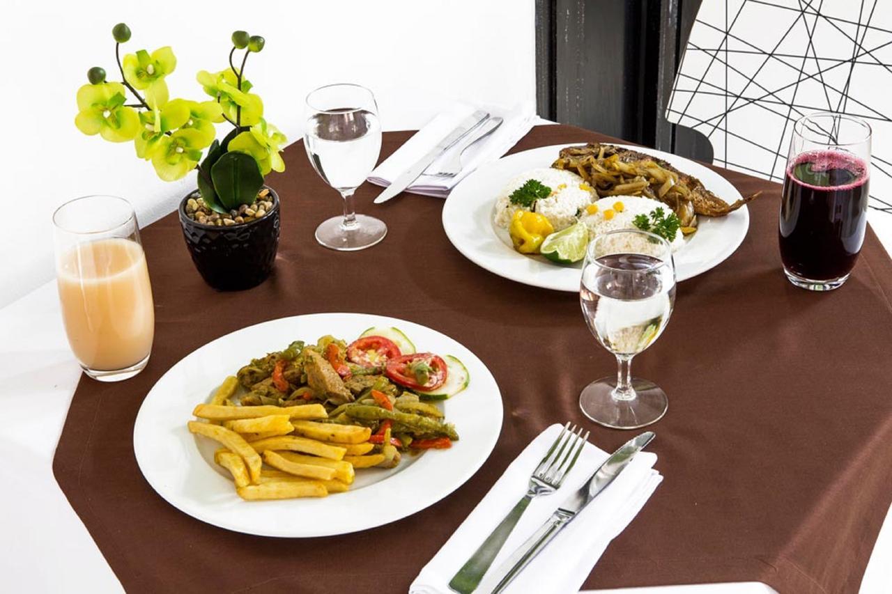 Wakola Hotel Fass Дакар Экстерьер фото